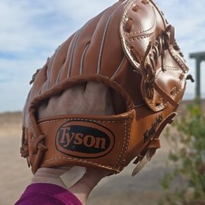 Tyson Brown Baseball Glove
